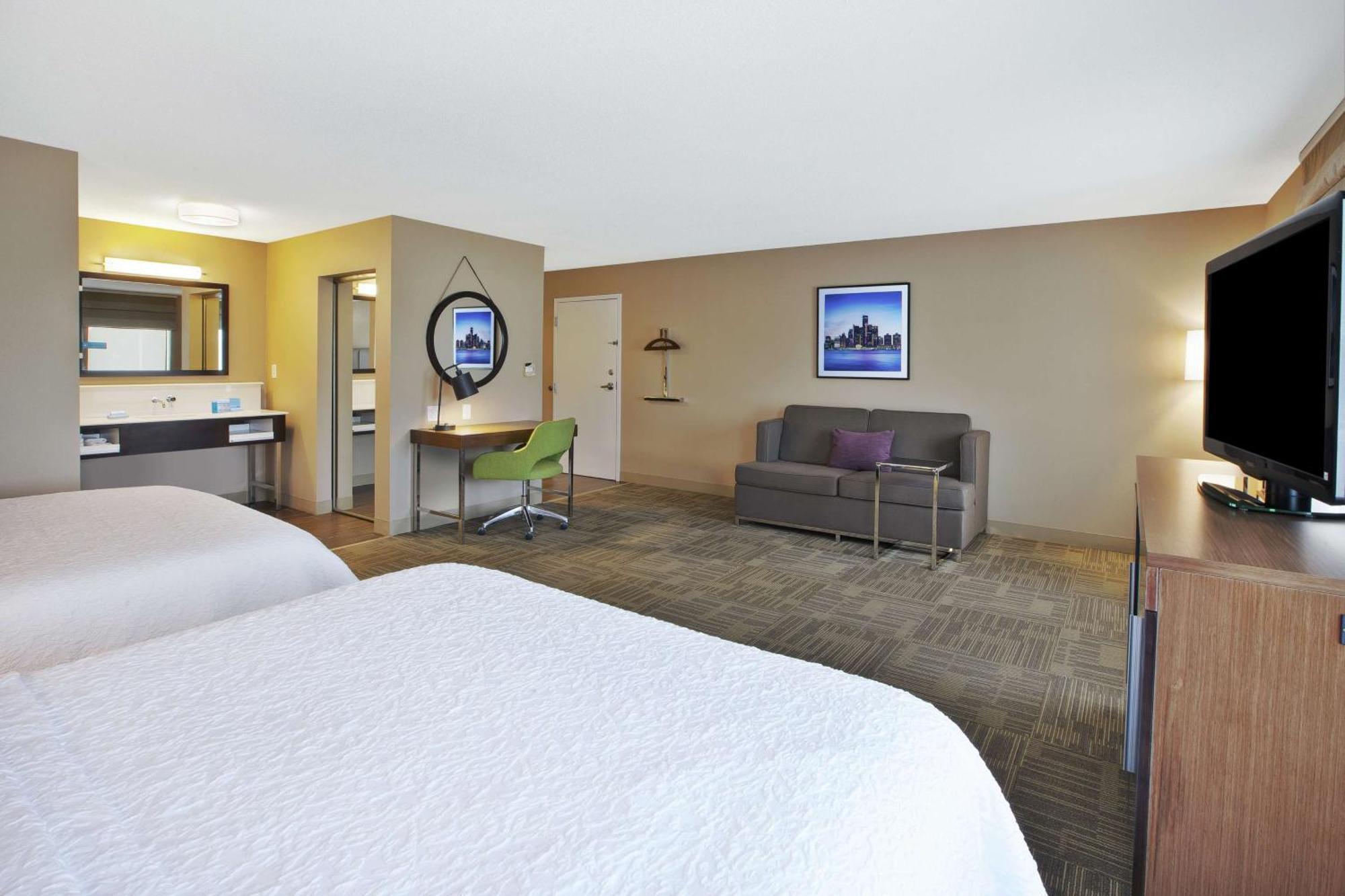 Hampton Inn Commerce/Novi Eksteriør billede