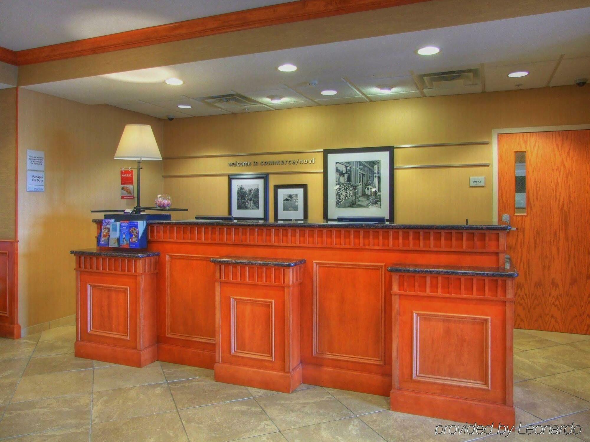 Hampton Inn Commerce/Novi Interiør billede